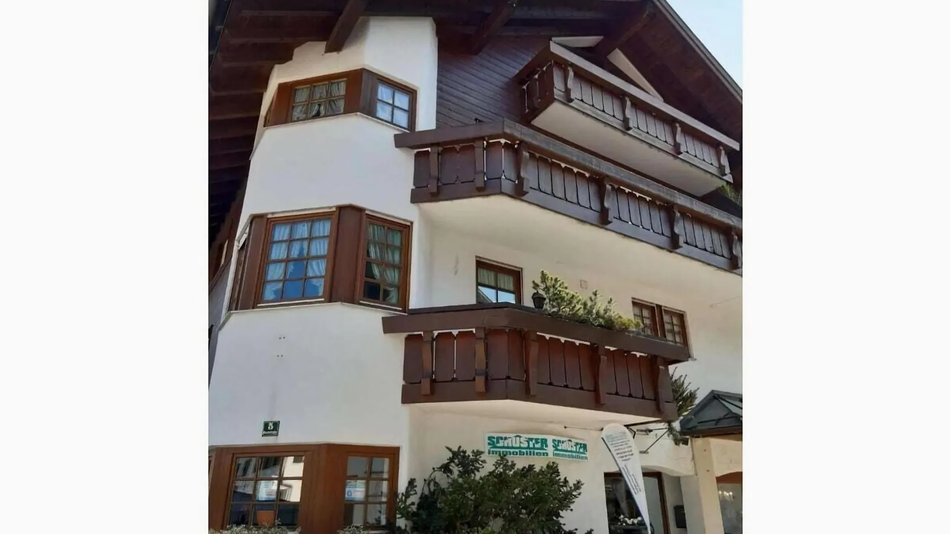 Alpenrose Comfortable Holiday Residence contacts